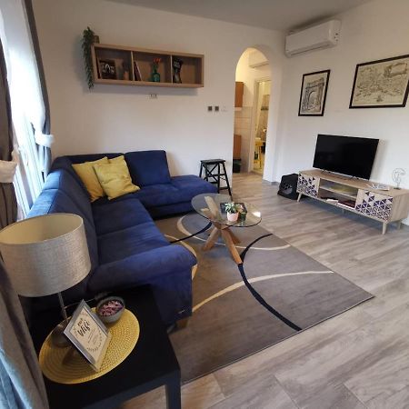 Apartments Bonvenon2Center 普拉 外观 照片