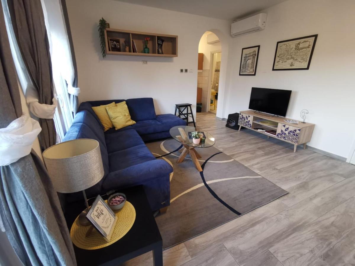 Apartments Bonvenon2Center 普拉 外观 照片