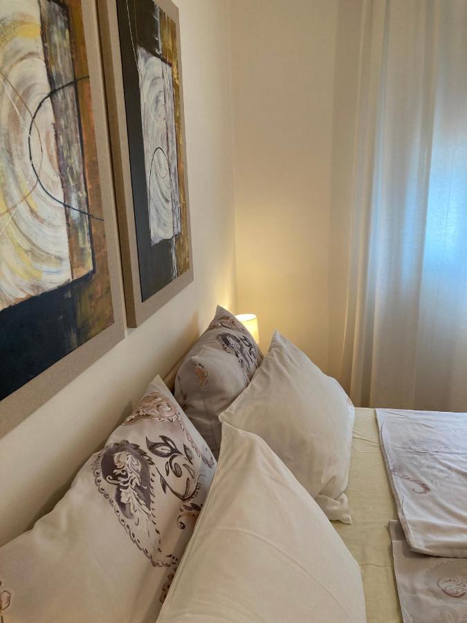 Apartments Bonvenon2Center 普拉 外观 照片